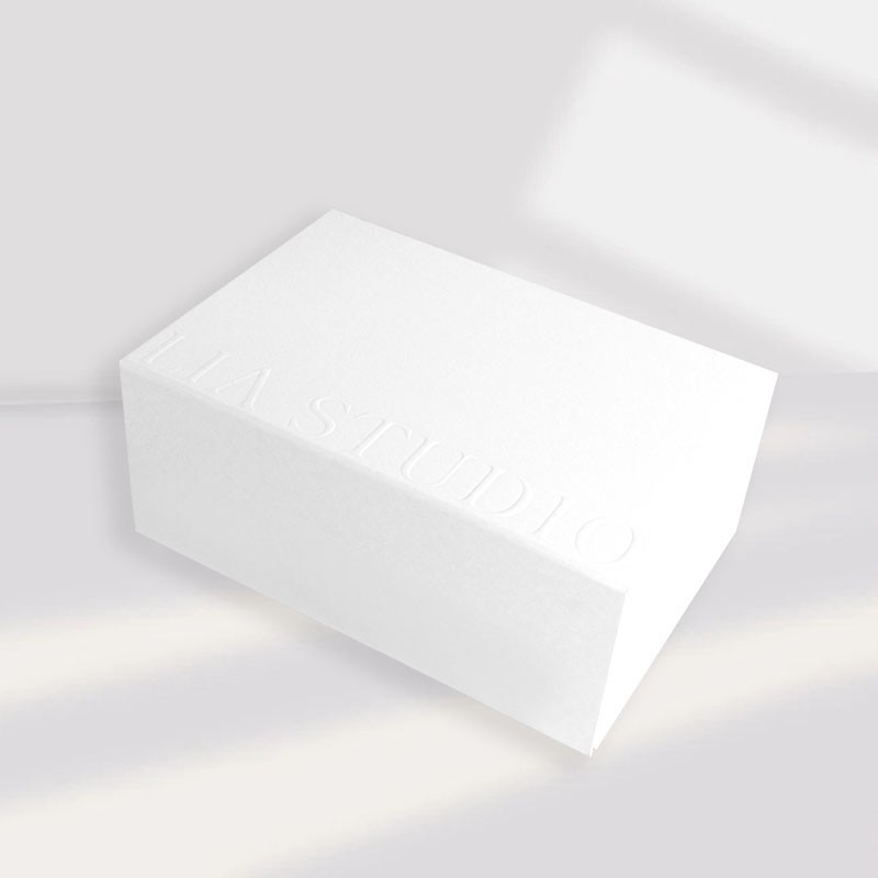 White Gift Box With Magnetic Closure White Gift Box With Magnetic Closure